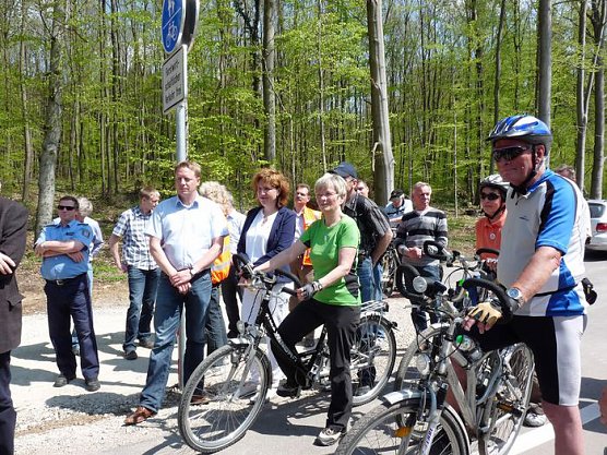 Rad- und Nahverkehr eng verknüpfen (Foto: Karl-Heinz Herrmann) Rad- und Nahverkehr eng verknüpfen (Foto: Karl-Heinz Herrmann)
