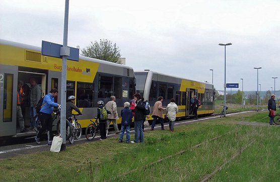 Ab Ro&szlig;leben zur Weinmeile (Foto: IG Unstrutbahn)