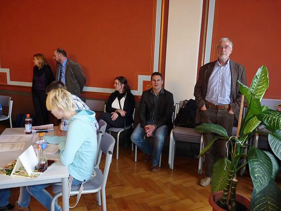 Azubi- Speed- Dating (Foto: Karl-Heinz Herrmann) Azubi- Speed- Dating (Foto: Karl-Heinz Herrmann)