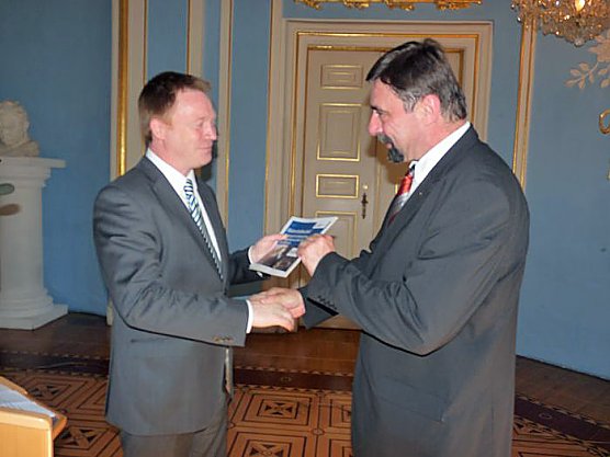 "Zwischen Prunk und Politik" (Foto: Karl-Heinz Herrmann)