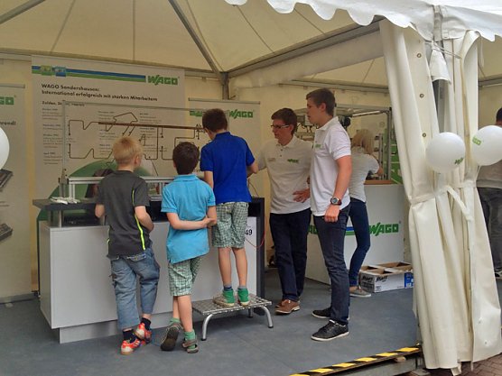 Tag der offenen T&uuml;r (Foto: WAGO Gruppe)