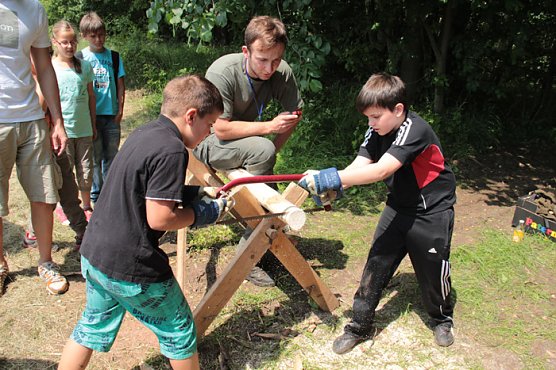 Waldjugendspiele im Kyffhäuserwald (Foto: Thomas Deilmann) Waldjugendspiele im Kyffhäuserwald (Foto: Thomas Deilmann)