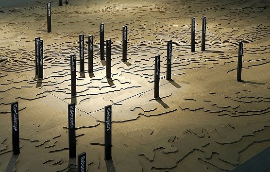 Das Lagernetz (Foto: KZ-Gedenkst&auml;tte Mittelbau-Dora)