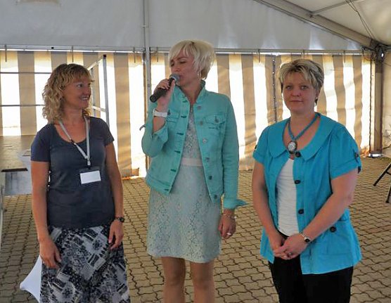 Auftakt am Königsstuhl (Foto: Karl-Heinz Herrmann) Auftakt am Königsstuhl (Foto: Karl-Heinz Herrmann)