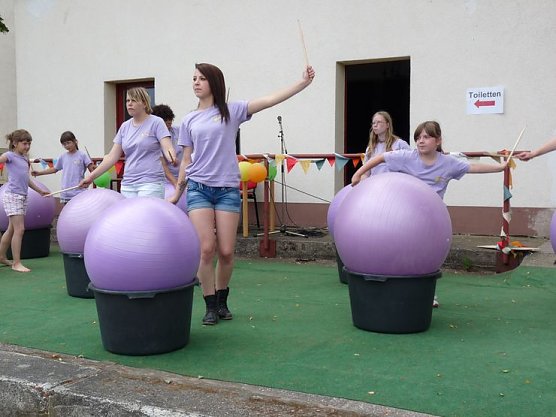 Sommerfest in Frankenhausen (Foto: Karl-Heinz Herrmann) Sommerfest in Frankenhausen (Foto: Karl-Heinz Herrmann)