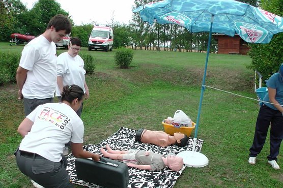 45 Jahre Schwimmbad Ebeleben (Foto: Karl-Heinz Herrmann) 45 Jahre Schwimmbad Ebeleben (Foto: Karl-Heinz Herrmann)