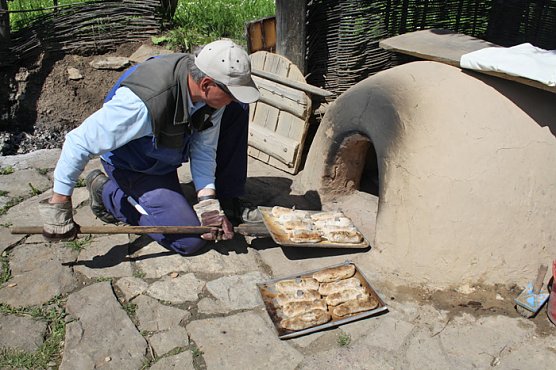 Eintauchen ins Leben der Germanen (Foto: Funkenburg Verein) Eintauchen ins Leben der Germanen (Foto: Funkenburg Verein)