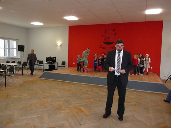 Saaleinweihung Immenrode (Foto: Karl-Heinz Herrmann) Saaleinweihung Immenrode (Foto: Karl-Heinz Herrmann)