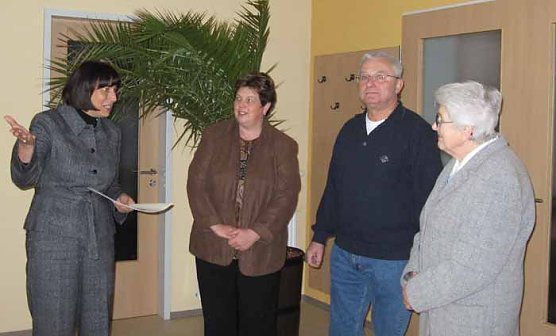 Lottomittel&uuml;bergabe (Foto: B&uuml;ro Landtagsmitglied Gudrun Holbe)