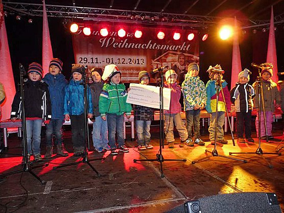 Verregneter Start (Foto: Karl-Heinz Herrmann)