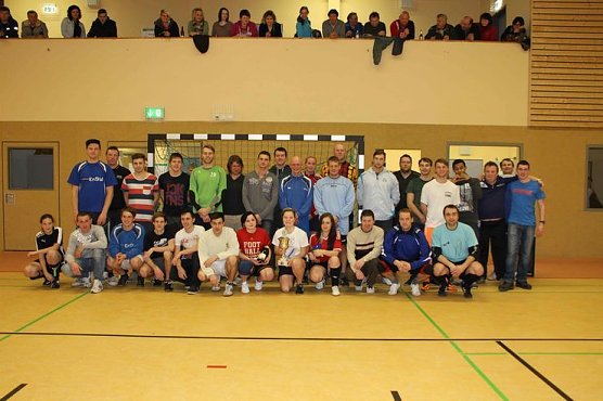 Zum Jahresendturnier gefilmt (Foto: B. Wollweber) Zum Jahresendturnier gefilmt (Foto: B. Wollweber)