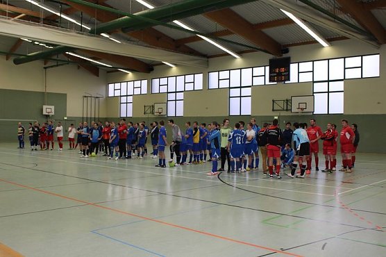 Vorrunde zur Hallenmeisterschaft (2) (Foto: Karl-Heinz Herrmann) Vorrunde zur Hallenmeisterschaft (2) (Foto: Karl-Heinz Herrmann)