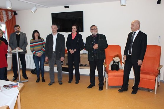 Einrichtung öffnet bald (Foto: Karl-Heinz Herrmann) Einrichtung öffnet bald (Foto: Karl-Heinz Herrmann)