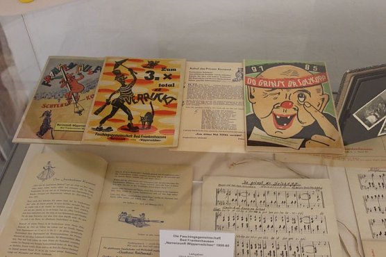 Narren im Regionalmuseum (Foto: Karl-Heinz Herrmann) Narren im Regionalmuseum (Foto: Karl-Heinz Herrmann)