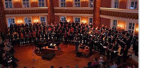 Erste gro&szlig;e Chorprobe (Foto: Karl-Heinz Herrmann)