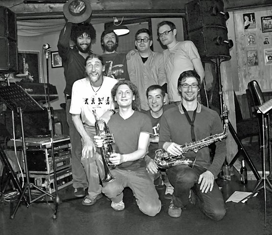 An neuer Spielstätte (Foto: Jazzclub Sondershausen) An neuer Spielstätte (Foto: Jazzclub Sondershausen)