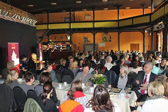 SPD Frauentagsfeier (Foto: Karl-Heinz Herrmann) SPD Frauentagsfeier (Foto: Karl-Heinz Herrmann)