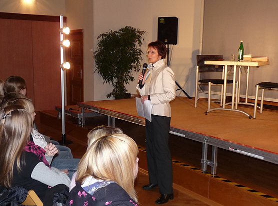 Der Schatten der Lawine (Foto: Karl-Heinz Herrmann) Der Schatten der Lawine (Foto: Karl-Heinz Herrmann)