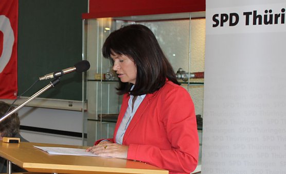 SPD Kreisparteitag in der Diskussion (Foto: Karl-Heinz Herrmann) SPD Kreisparteitag in der Diskussion (Foto: Karl-Heinz Herrmann)