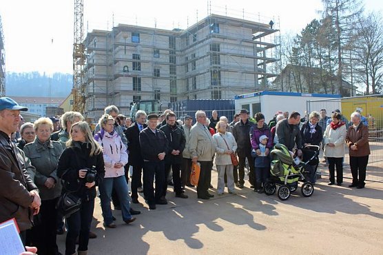 Vorfreude auf neue Wohnung (Foto: Karl-Heinz Herrmann)