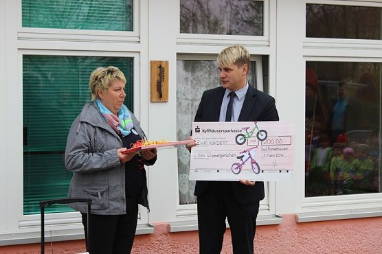 Party zum 40. Jahrestag (Foto: Karl-Heinz Herrmann)