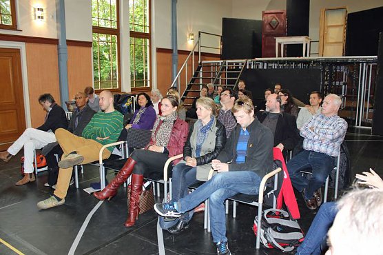 Ensemble Schlossfestspiele vorgestellt (Foto: Karl-Heinz Herrmann) Ensemble Schlossfestspiele vorgestellt (Foto: Karl-Heinz Herrmann)