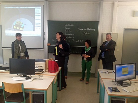 Pneumatik-Hydraulik&uuml;bungslabor eingeweiht (Foto: Landratsamt Kyffh&auml;userkreis)