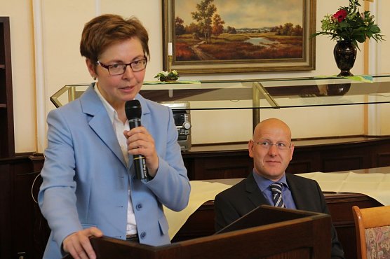 Ministerin Taubert in Ilfeld (Foto: Angelo Glashagel) Ministerin Taubert in Ilfeld (Foto: Angelo Glashagel)