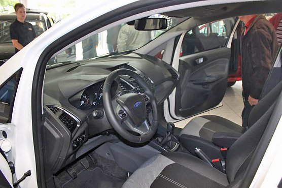 Firmenjubiläum mit Präsentation (Foto: Karl-Heinz Herrmann) Firmenjubiläum mit Präsentation (Foto: Karl-Heinz Herrmann)