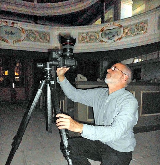 Unterkirche ins rechte Licht gerückt (Foto: Peter Zimmer) Unterkirche ins rechte Licht gerückt (Foto: Peter Zimmer)