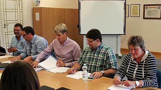 Erste Kreisausschusssitzung gelaufen (Foto: Karl-Heinz Herrmann)