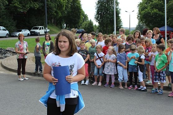 Blickfang (Eye-Catcher) eingeweiht (Foto: Karl-Heinz Herrmann) Blickfang (Eye-Catcher) eingeweiht (Foto: Karl-Heinz Herrmann)