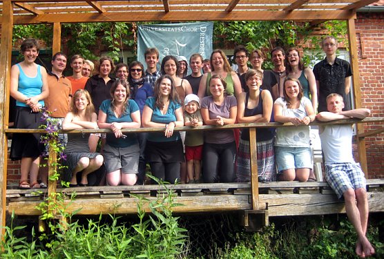 Im sch&ouml;nsten Wiesengrunde (Foto: Universit&auml;tschor Dresden )