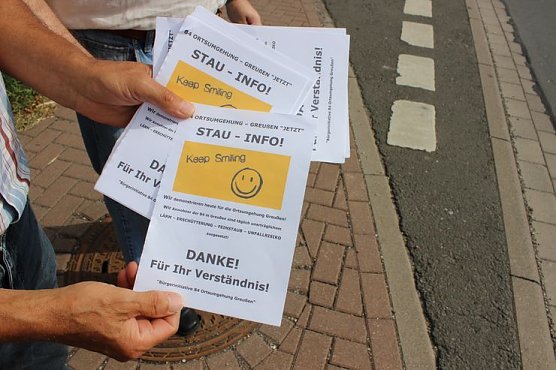 Demo &uuml;ber Bundesstra&szlig;e 4 in Greu&szlig;en gezogen (Foto: Karl-Heinz Herrmann)