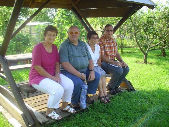 MDR H&ouml;rfunk in Gl&uuml;ckauf im Kita-Patenschaftsgarten (Foto: Thomas Leipold)
