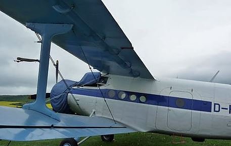 Ausflug zum Flugplatz (Foto: Karl-Heinz Herrmann) Ausflug zum Flugplatz (Foto: Karl-Heinz Herrmann)