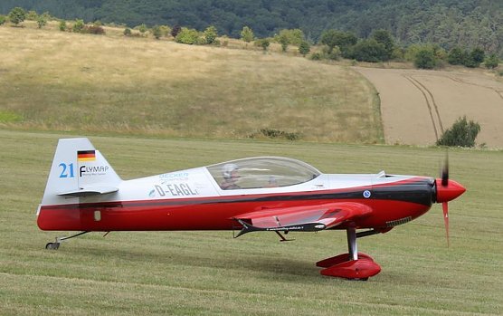 Morgen große Flugschau (Foto: Karl-Heinz Herrmann) Morgen große Flugschau (Foto: Karl-Heinz Herrmann)