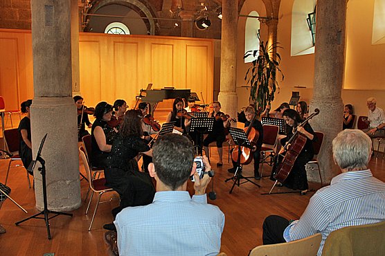 Konzert der Extraklasse (Foto: Karl-Heinz Herrmann) Konzert der Extraklasse (Foto: Karl-Heinz Herrmann)