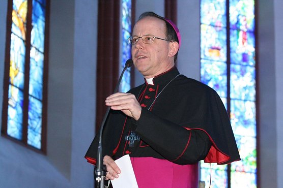 Ulrich Neymeyr (Foto: Bistum Mainz / Blum) Ulrich Neymeyr (Foto: Bistum Mainz / Blum)
