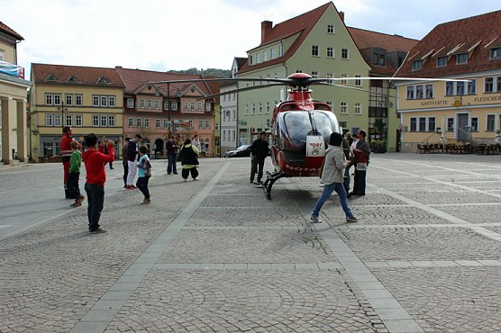 Landeplatz Markt Sondershausen (Foto: Karl-Heinz Herrmann) Landeplatz Markt Sondershausen (Foto: Karl-Heinz Herrmann)