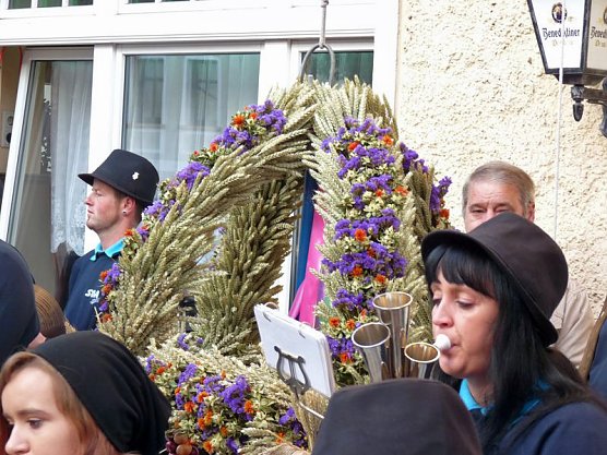 Zwiebeln über Zwiebeln (Foto: Karl-Heinz Herrmann) Zwiebeln über Zwiebeln (Foto: Karl-Heinz Herrmann)