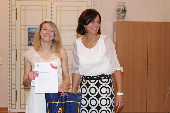 So charmant lächelt der Kyffhäuserkreis (Foto: Karl-Heinz Herrmann) So charmant lächelt der Kyffhäuserkreis (Foto: Karl-Heinz Herrmann)