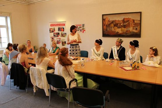 So charmant lächelt der Kyffhäuserkreis (Foto: Karl-Heinz Herrmann) So charmant lächelt der Kyffhäuserkreis (Foto: Karl-Heinz Herrmann)