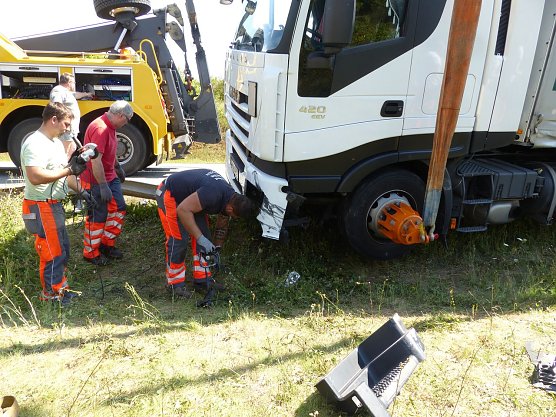 Abschleppdienst im Einsatz (Foto: nnz-Archiv) Abschleppdienst im Einsatz (Foto: nnz-Archiv)