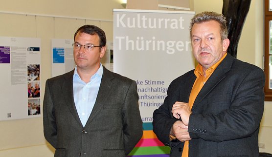 Wanderausstellung er&ouml;ffnet (Foto: Karl-Heinz Herrmann)
