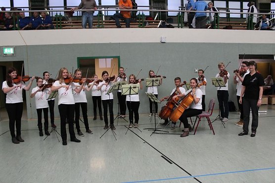 Meisterschaft feierlich er&ouml;ffnet (Foto: Karl-Heinz Herrmann)