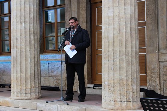 Fest der Demokratie gestartet (Foto: Karl-Heinz Herrmann) Fest der Demokratie gestartet (Foto: Karl-Heinz Herrmann)