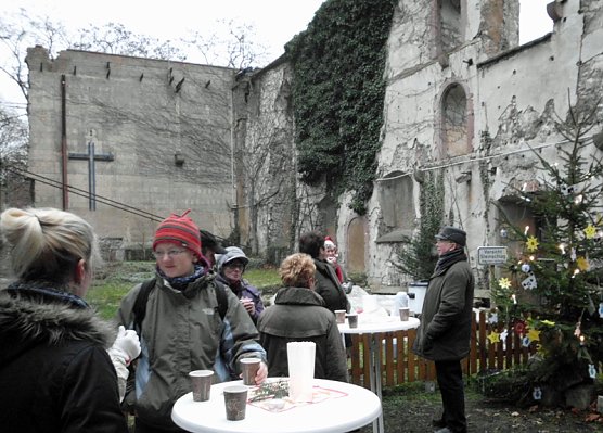 Weihnachtsnachmittag am Schiefen Turm (Foto: Privat) Weihnachtsnachmittag am Schiefen Turm (Foto: Privat)