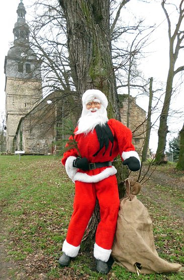 Weihnachtsnachmittag am Schiefen Turm (Foto: Privat) Weihnachtsnachmittag am Schiefen Turm (Foto: Privat)