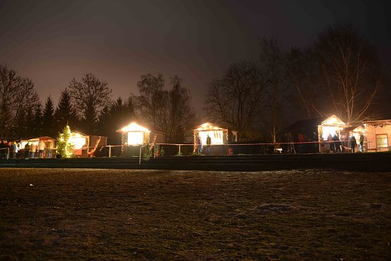 Weihnachtsromantik am Teich (Foto: Christoph Lemke)